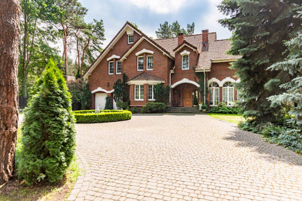 Best Best Driveway Pavers  in Bloomington, MN